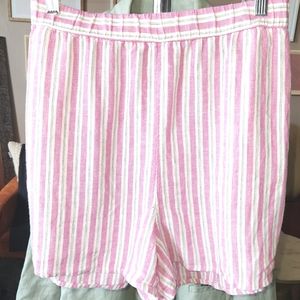 Universal thread goods Co. Fron target pink stripe short new with tag.